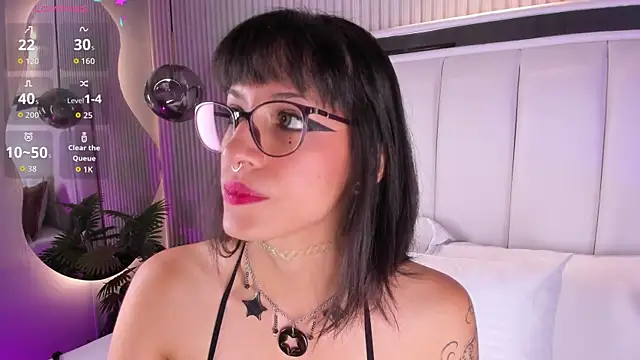 Snapshot of ViolettaColinss chatting on July 2026 11:39:02 AM ViolettaColinss online show from July 2026 11:39:02 AM