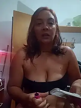 kuramaqueen online show from April 2026 04:57:02 AM