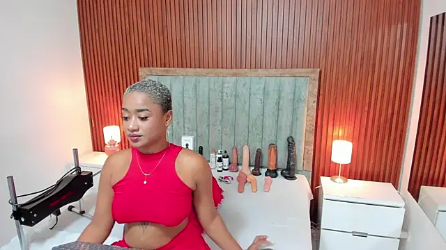 AgathaBladde online show from July 2026 07:52:01 PM