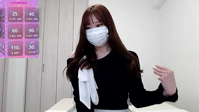 Snapshot of YURINA1230 chatting on April 2026 06:00:02 AM YURINA1230 online show from April 2026 06:00:02 AM