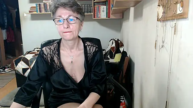 Snapshot of katemodel chatting on October 2025 06:52:02 AM katemodel online show from October 2025 06:52:02 AM