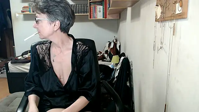 Snapshot of katemodel chatting on November 2025 07:28:01 AM katemodel online show from November 2025 07:28:01 AM