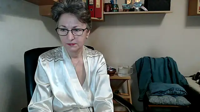 Snapshot of katemodel chatting on November 2025 07:58:01 AM katemodel online show from November 2025 07:58:01 AM