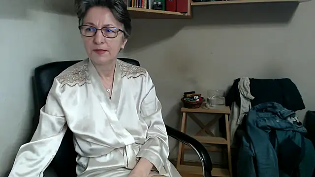 Snapshot of katemodel chatting on December 2025 07:47:01 AM katemodel online show from December 2025 07:47:01 AM