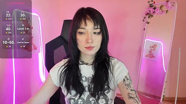 AliceeinWonderlanddd online show from June 2026 02:53:01 AM
