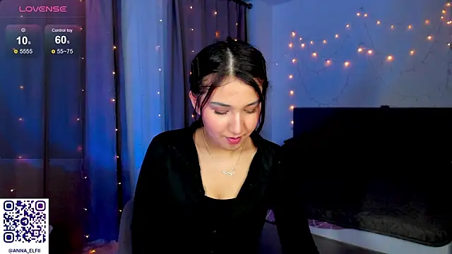 Anna Elfii online show from March 2026 06:22:02 PM