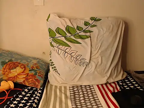 AmaraBlue03 online show from February 2026 01:32:02 PM