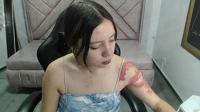 Snapshot of Eco_deluna_v chatting on February 2026 01:37:01 PM Eco deluna v online show from February 2026 01:37:01 PM