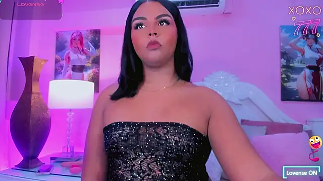 Maia Hotts online show from March 2026 07:48:01 PM