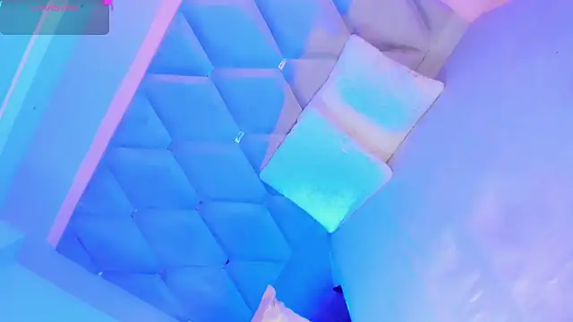 EmmaSweet23 online show from March 2026 08:30:01 PM