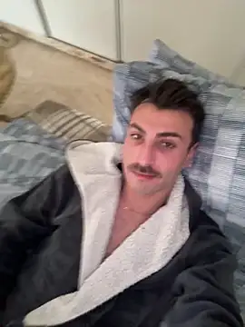 Aliiiix online show from March 2026 11:57:01 AM