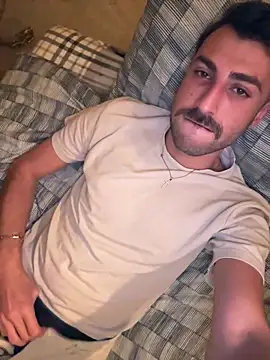 Aliiiix online show from April 2026 10:15:01 PM