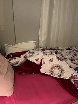 Snapshot of beliss_11 chatting on March 2026 08:26:02 PM beliss 11 online show from March 2026 08:26:02 PM