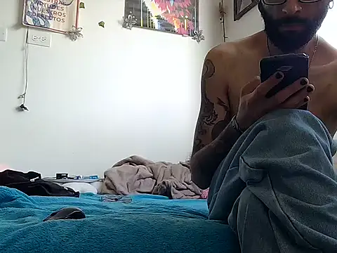 venus midnight online show from February 2026 09:32:02 PM