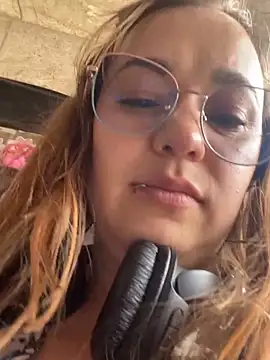 Tammy Parker online show from April 2026 08:57:02 PM