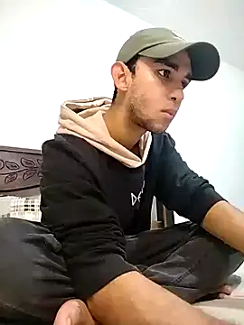 UmamiPorcus online show from February 2026 01:41:01 PM