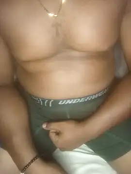 Leyder31 online show from March 2026 02:41:02 AM