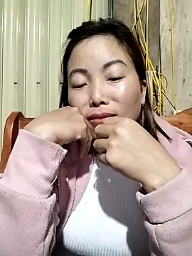 Ella-aa online show from March 2026 01:47:01 AM