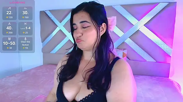 Snapshot of dani_vemom chatting on May 2026 07:44:02 PM dani vemom online show from May 2026 07:44:02 PM