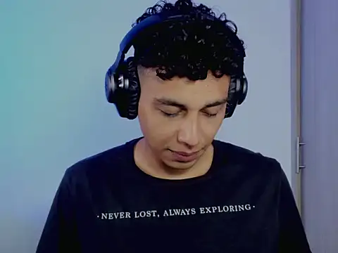 nilo2021 online show from May 2026 01:50:01 PM