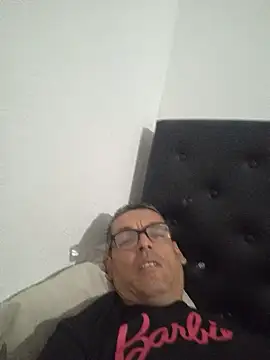 Carlos-0425 online show from July 2026 05:09:02 AM
