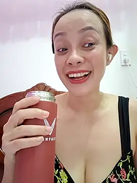 Baby-bigboobs2026 online show from April 2026 04:01:01 AM