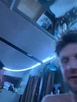 mileslongdeep online show from February 2026 11:42:01 AM