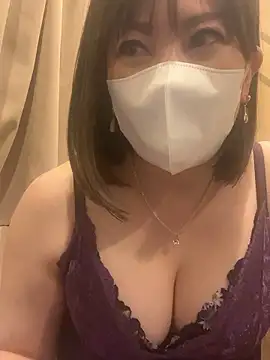 Mitsuco surflady online show from March 2026 03:59:01 PM