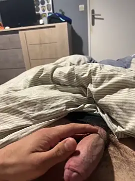 Snapshot of magicdickx21 chatting on June 2026 10:25:01 AM magicdickx21 online show from June 2026 10:25:01 AM