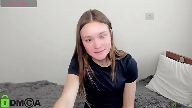 Elina X online show from May 2026 01:17:01 PM