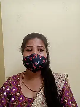 Snapshot of Madhusri_Tamil_Telugu chatting on February 2026 09:24:02 AM Madhusri Tamil Telugu online show from February 2026 09:24:02 AM