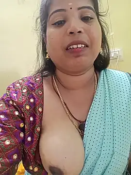 Snapshot of Madhusri_Tamil_Telugu chatting on February 2026 05:56:01 AM Madhusri Tamil Telugu online show from February 2026 05:56:01 AM