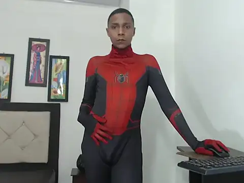 hotboyluxe online show from February 2026 02:08:02 AM