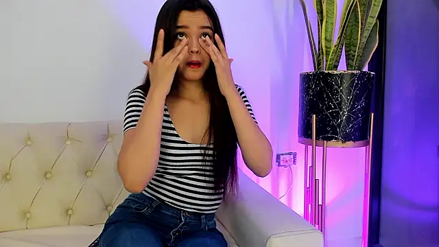 Snapshot of liorah_wolf chatting on February 2026 07:54:02 PM liorah wolf online show from February 2026 07:54:02 PM