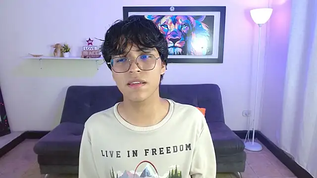 Snapshot of Maecum18 chatting on February 2026 09:38:01 PM Maecum18 online show from February 2026 09:38:01 PM