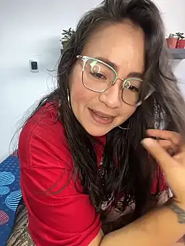 alisbloom online show from February 2026 06:00:02 PM