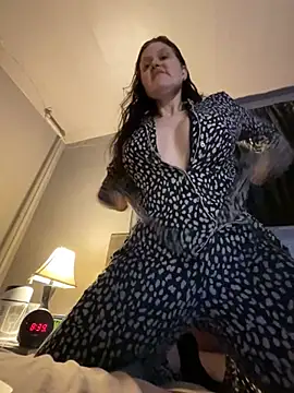 Snapshot of JulietteLatte chatting on February 2026 01:37:02 AM JulietteLatte online show from February 2026 01:37:02 AM