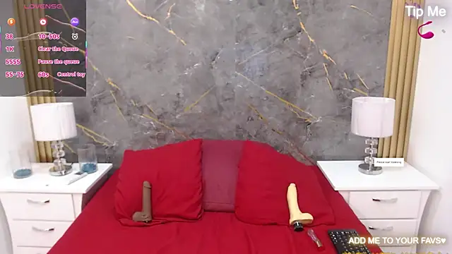 Snapshot of JORDAN_MOOR chatting on February 2026 07:45:01 PM JORDAN MOOR online show from February 2026 07:45:01 PM