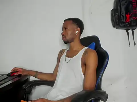 Kofi exotic 2 online show from May 2026 10:14:02 PM