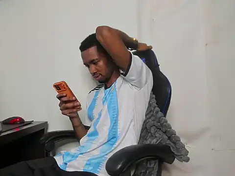 Kofi exotic 2 online show from June 2026 10:24:02 PM