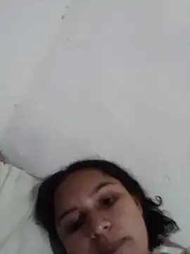 Snapshot of LiaRose- chatting on May 2026 03:33:02 AM LiaRose- online show from May 2026 03:33:02 AM