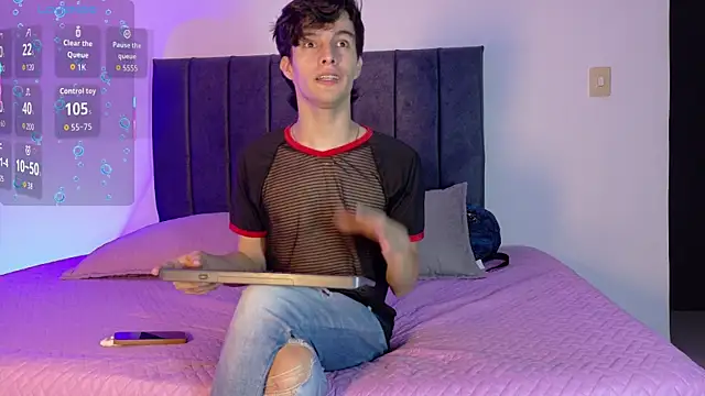 Snapshot of axxxel_twink chatting on July 2026 02:07:01 AM axxxel twink online show from July 2026 02:07:01 AM