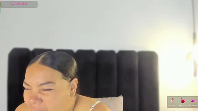 Amaranoir- online show from March 2026 03:45:01 AM