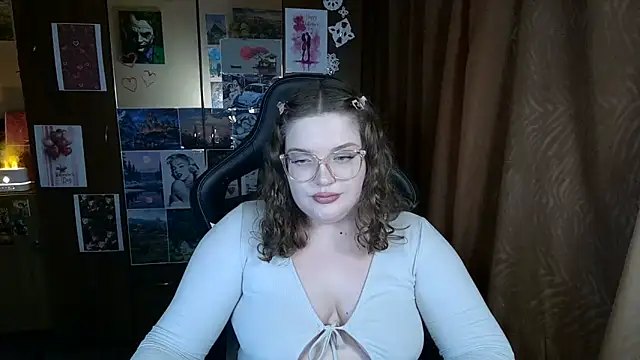 Teasing Dora online show from February 2026 07:20:02 PM