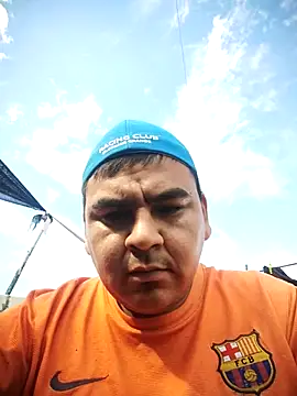 Sergiowooo online show from February 2026 07:43:02 PM