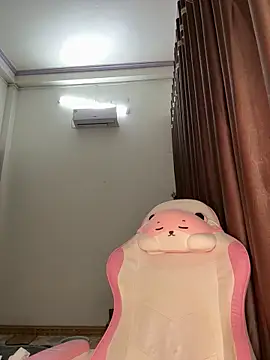 Snapshot of wang1472581 chatting on February 2026 09:24:02 AM wang1472581 online show from February 2026 09:24:02 AM