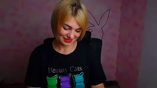 CuttieEmma online show from July 2026 11:28:01 AM