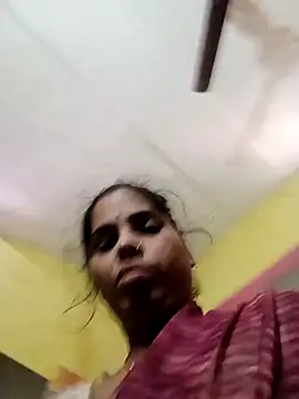 Priyakoli4568 online show from February 2026 03:29:02 AM