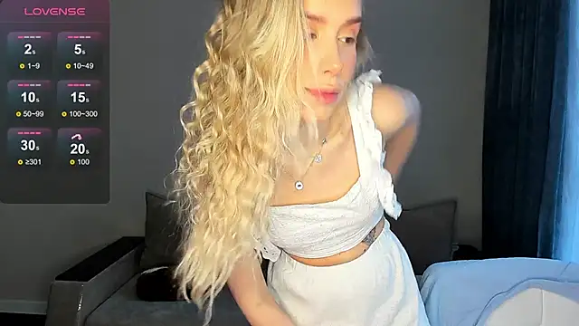 Elysia kiss online show from February 2026 05:07:02 AM