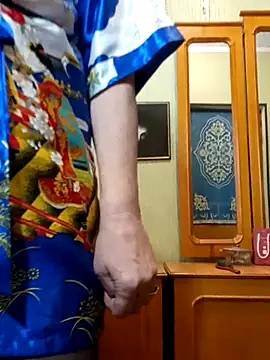 Snapshot of IrchykLove chatting on February 2026 01:44:01 PM IrchykLove online show from February 2026 01:44:01 PM